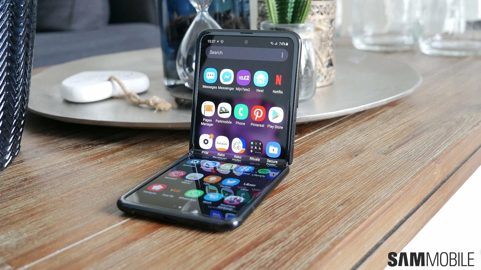 Samsung z Flip 2. Samsung Galaxy Flip 2. Самсунг флип z 2. Samsung Galaxy z Flip 3.