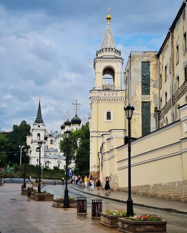 Улица забелина. Ивановская горка в Москве. Улица Забелина в Москве. Китай город Ивановская горка.