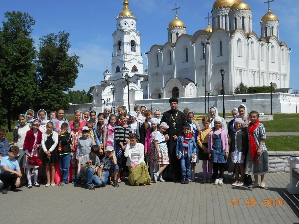 ярмарка во владимирской области. владимир центр города. владимир экскурсии. владимир туристический город. туризм во владимире.
