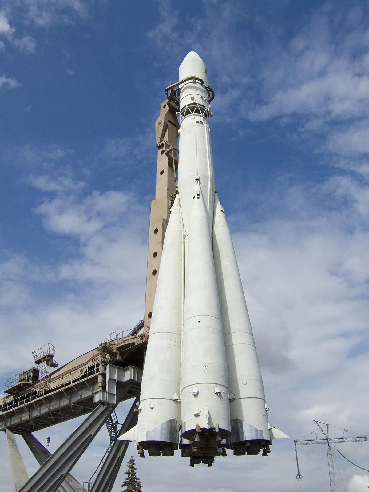 Первая космическая ракета ссср. Ракета р7 Королев. Ракета носитель Восток 8к72к. Ракета Восток 6 Терешковой. Ракета Юрия Гагарина Восток-1.