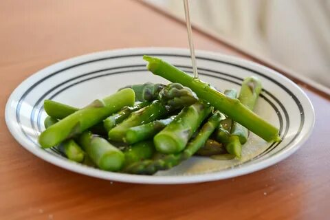 Спаржа зеленая вкусная