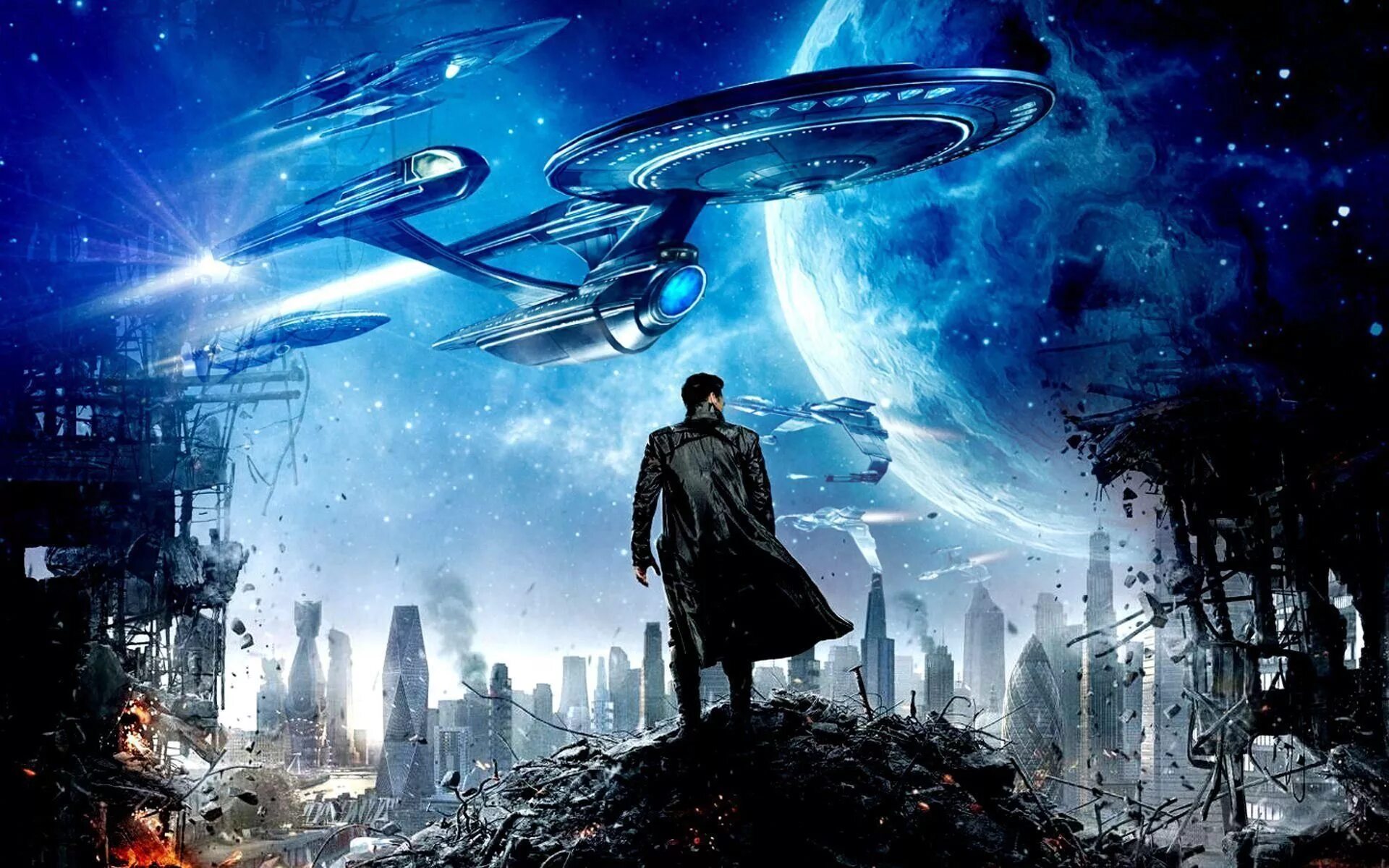 Топ жанра фантастика. Star Trek into Darkness Постер. Энтерпрайз Стартрек Возмездие.