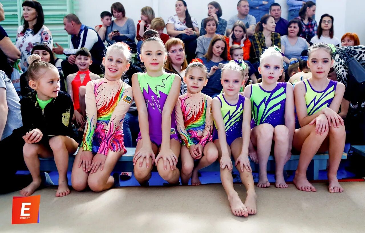 спортивная акробатика челябинск чмз. акробатика железнодорожный. акробатика в екатеринбурге. екатеринбург спортивная акробатика прохоров влад. спортивная школа акробатика екатеринбург.