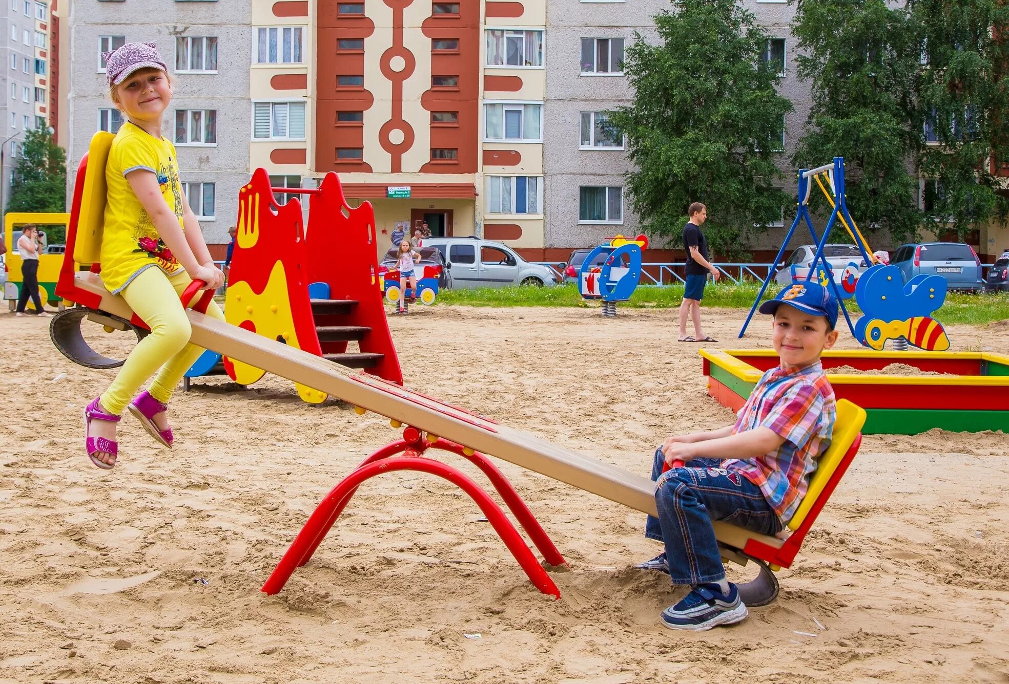 Лангепас. Лангепас дети. Лангепас двор. Детская площадка в городе Покачи.