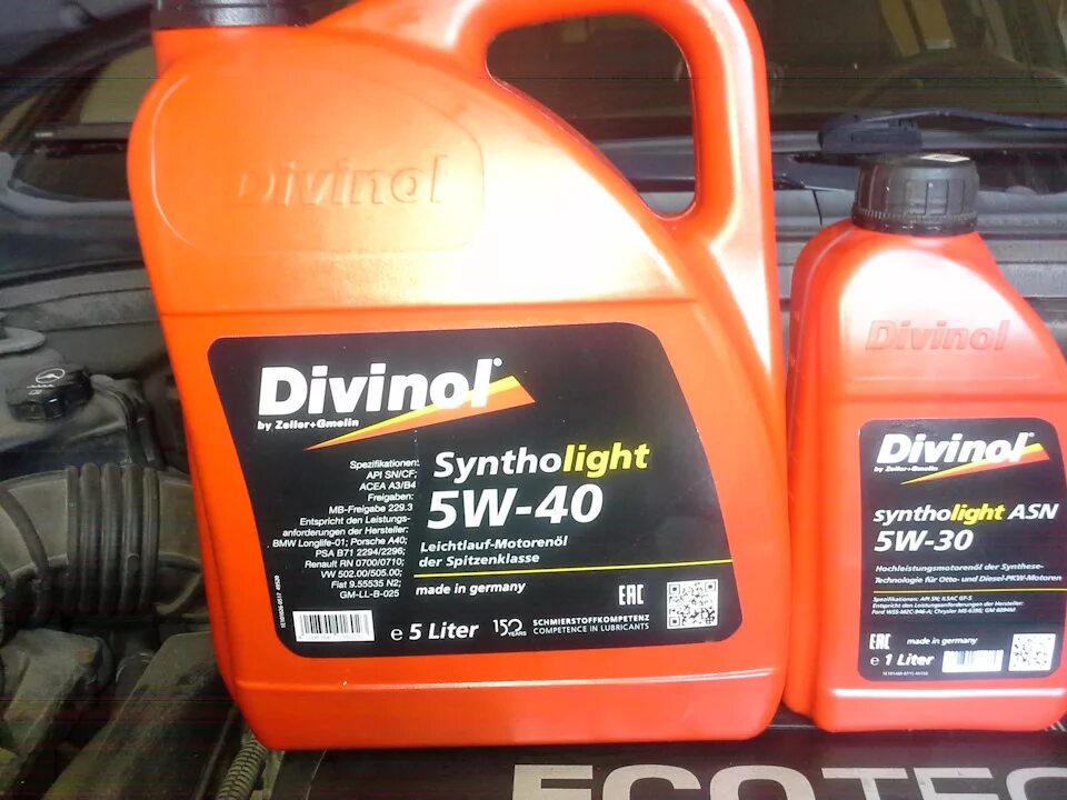 Масло дивинол 5w40. Масло дивинол 5w30. Divinol Syntholight 5w-40. Divinol 49520k004. Масло 5w40 валберис