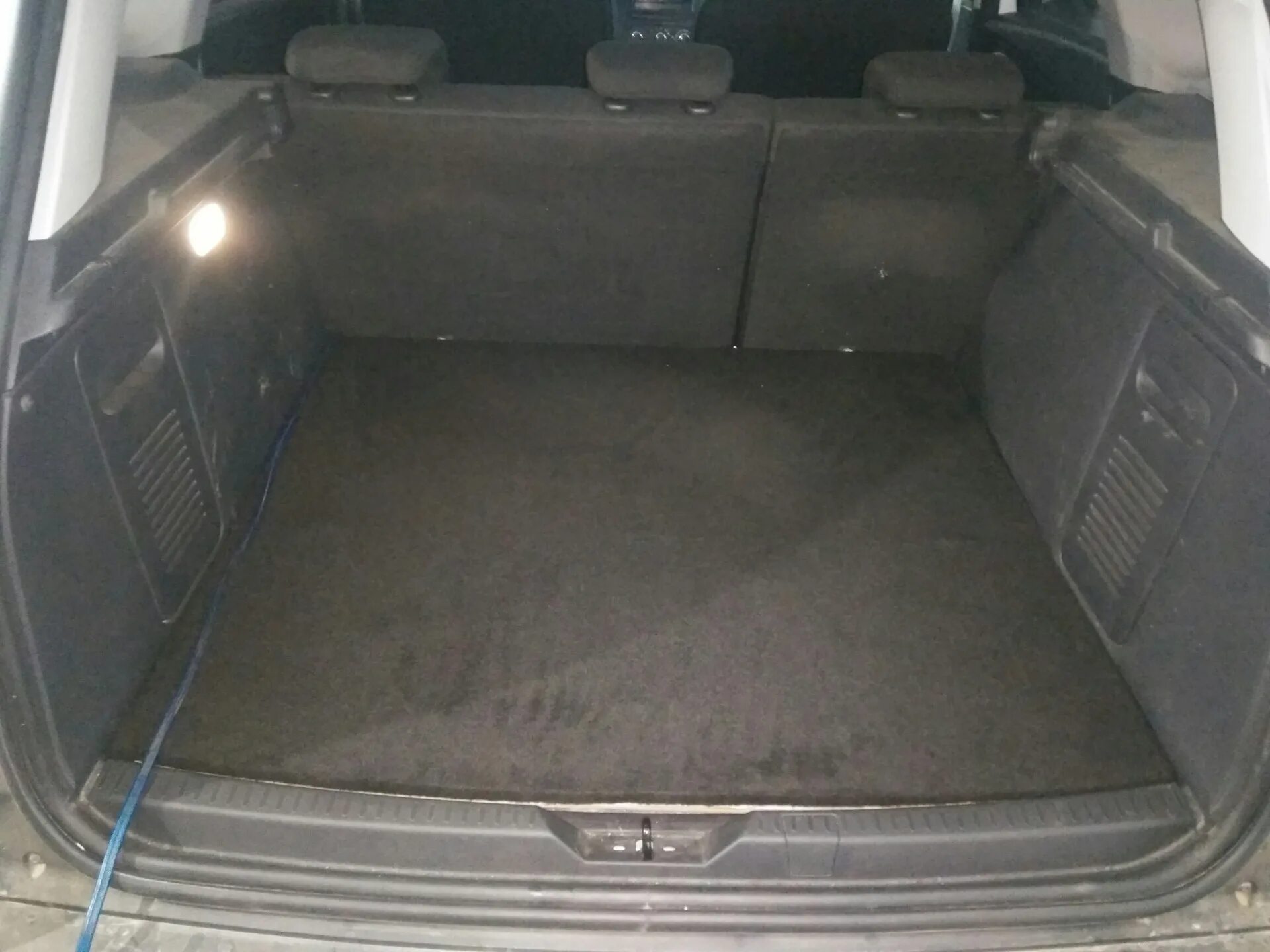 Фальшпол рено. Фальшпол рено дастер 2 g. Фальшпол в багажник рено дастер 2g. Renault logan фальшпол в багажник. 6.