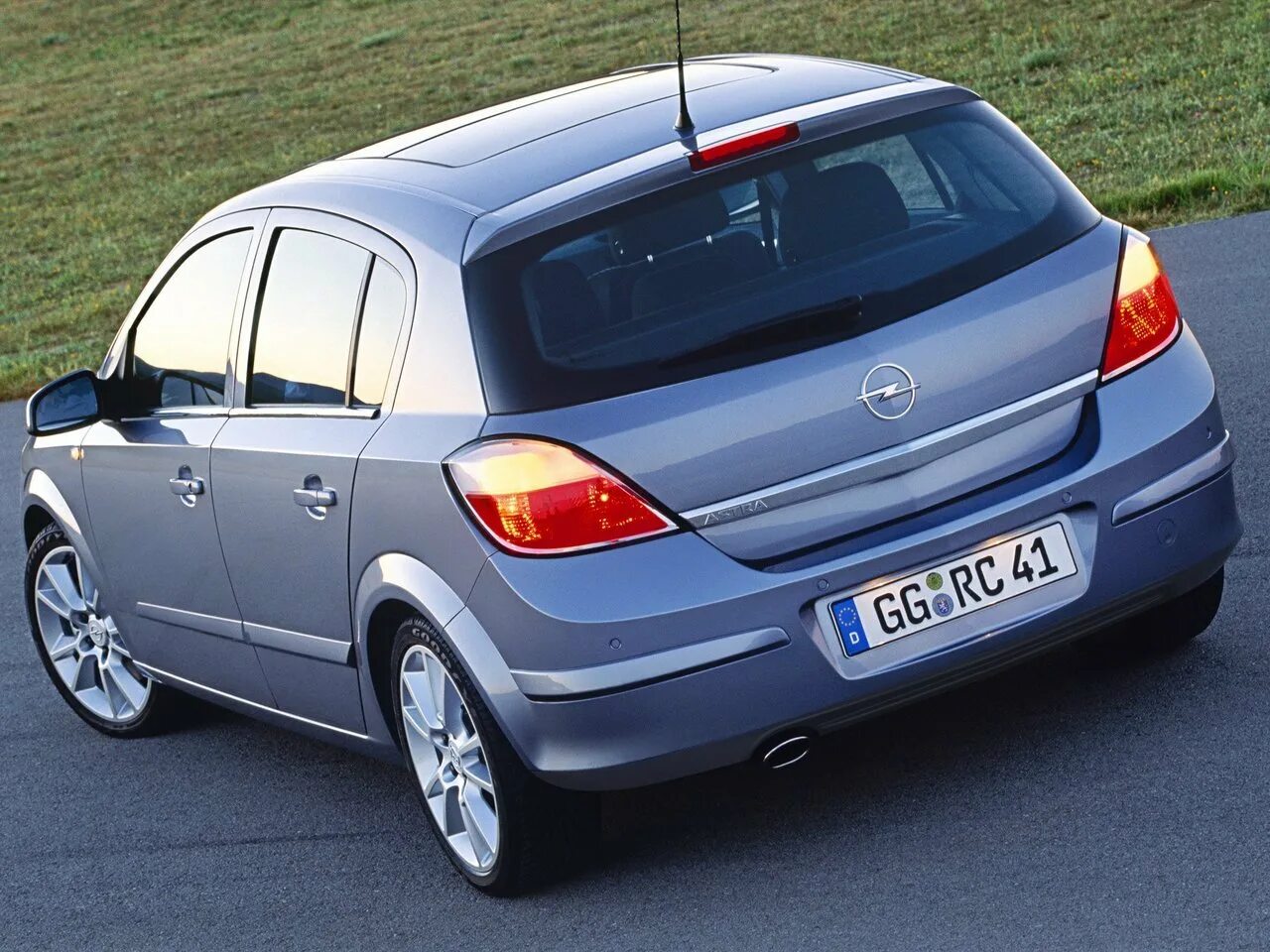 1 к 2007 г. Opel Astra h 2004. Opel Astra 2004. Opel Astra h 2006 1.8. Opel Astra h хэтчбек.