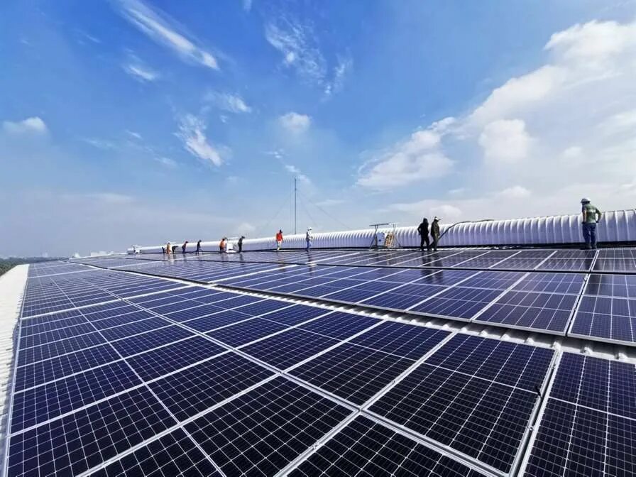 Energy new 1 2. Солнечный панель Longi Solar. Hyundai Energy solution солнечных батарей. Longi Solar Panels. Солнечные панели в Казахстане.