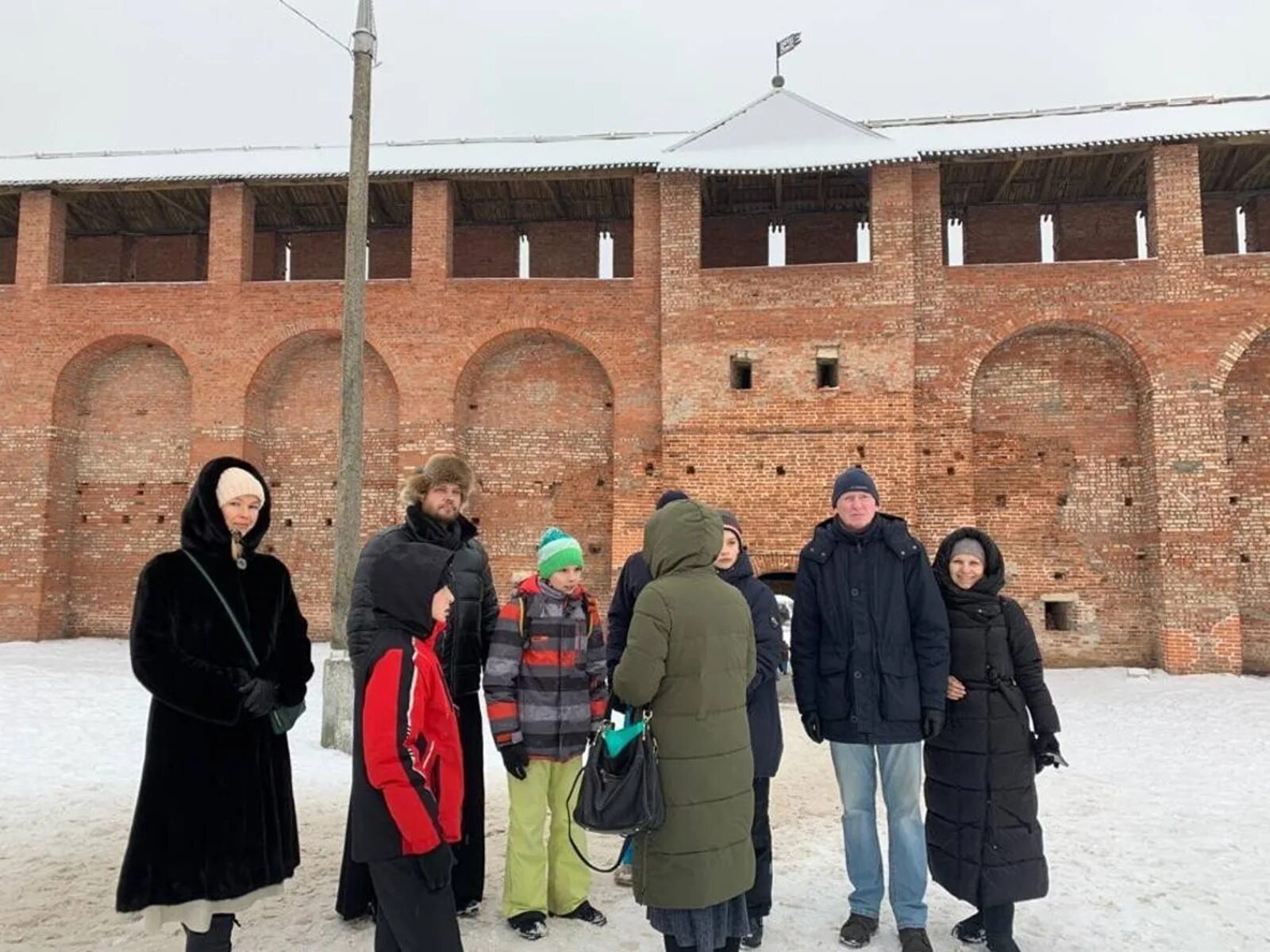 Коломна кремль экскурсии. Коломенский Кремль экскурсии. Экскурсия по Коломенскому Кремлю. Святыни Коломны. Поездки по святым местам.