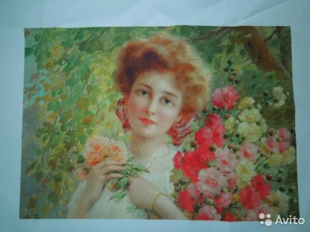 Красивые женщины с цветами картины
