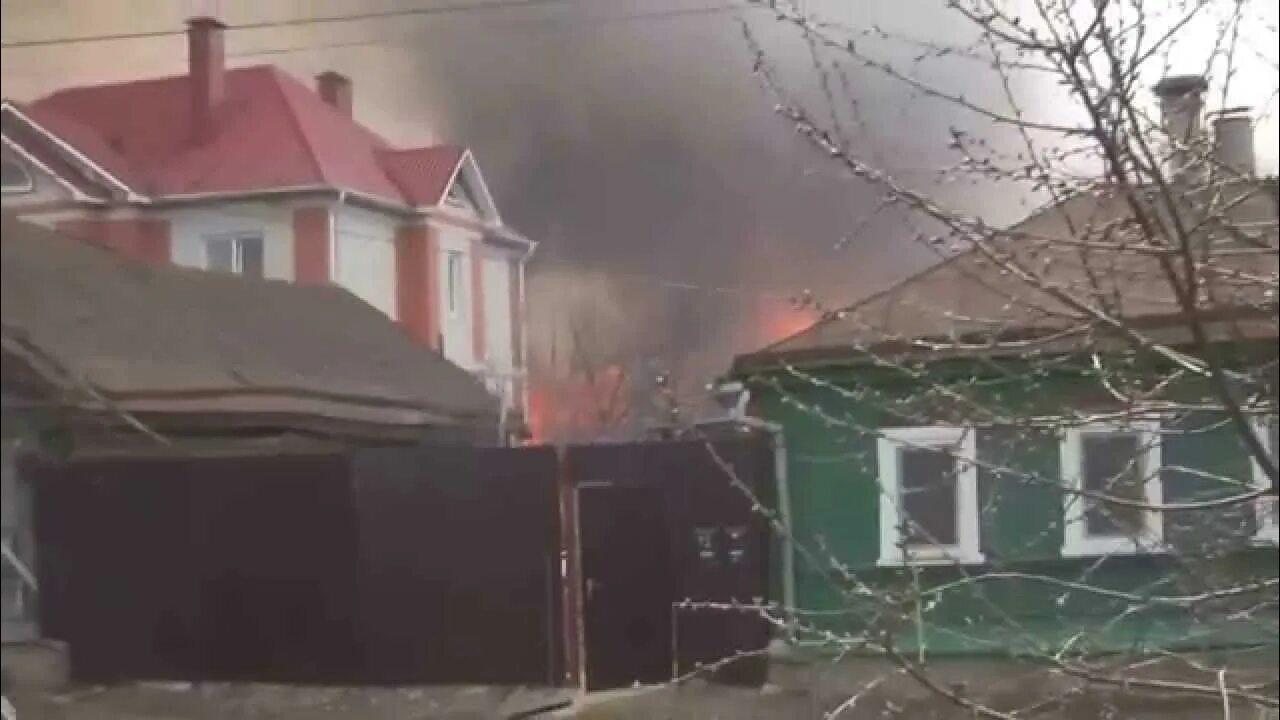 Что взорвалось в орле. Пожары чп орел. пожар в орле сегодня в заводском районе.