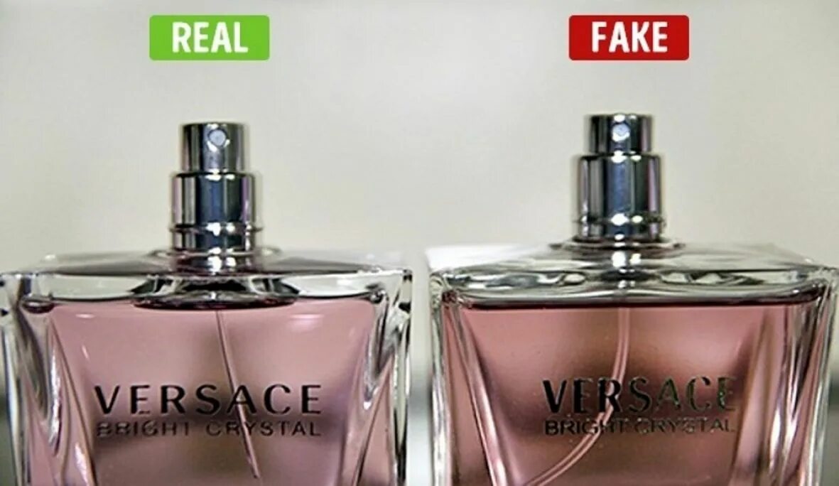 Упаковка подделки духов. Духи оригинал. Духи versace bright crystal подделка и оригинал отличия. Поддельные духи. Оригинал и подделка.