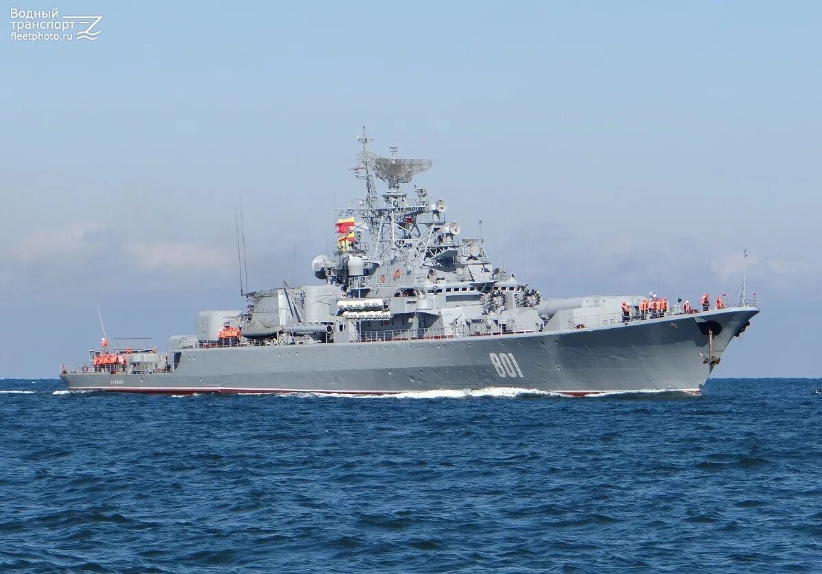 Скр 600. «ладный» проекта 1135. скр проекта 1135 задорный. сторожевой корабль (скр) «ладный» проекта 1135. вмф скр ладный.