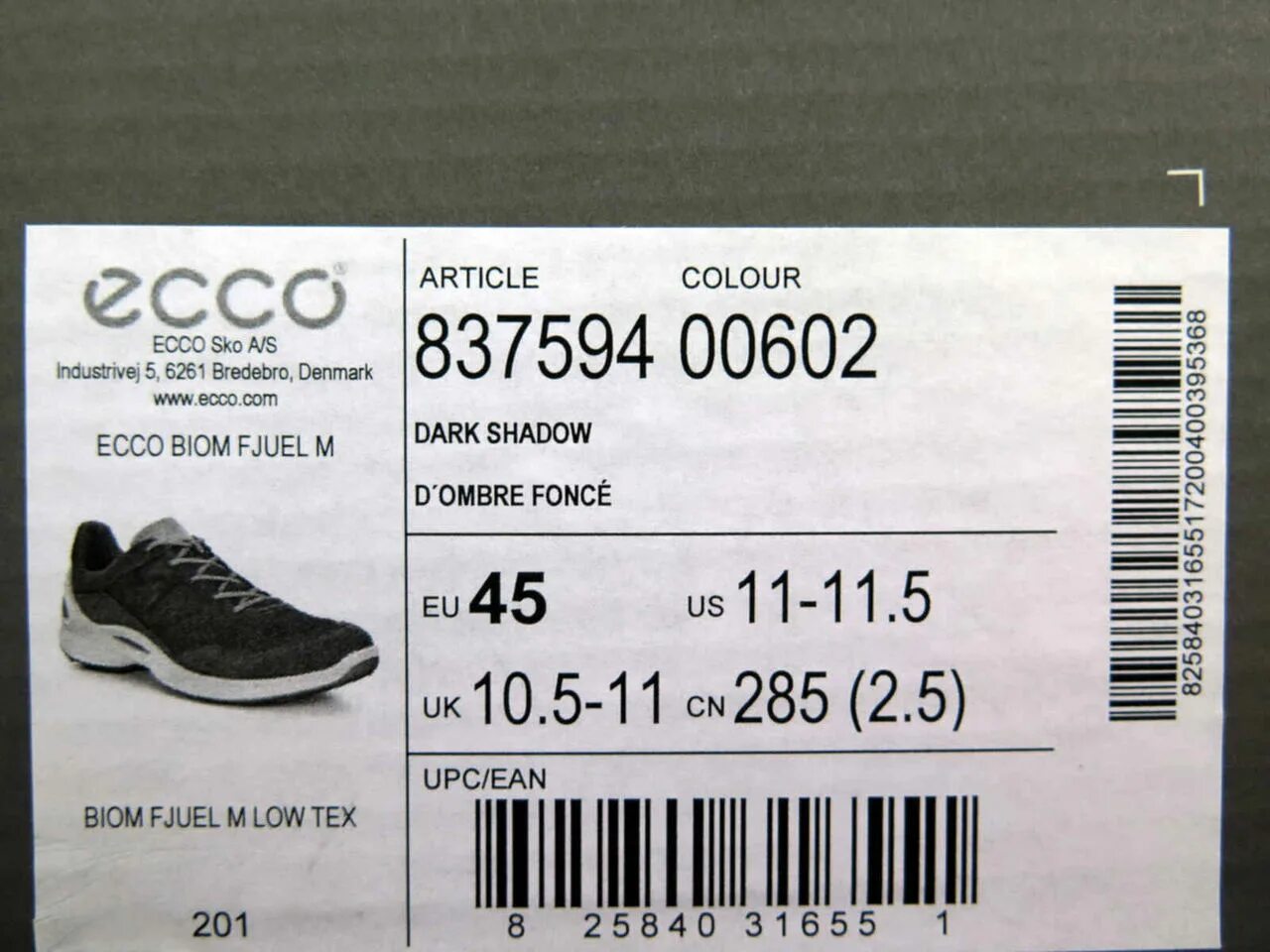 Ecco кроссовки с этикеткой. Ecco кроссовки since 1963. Кроссовки, brand code ecco. Ecco Sko a/s. Язычок кроссовок адидас