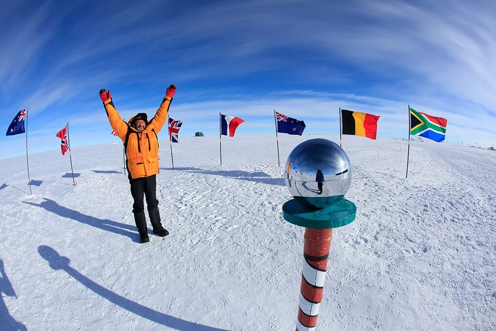 На полюсах всегда день. Южный полюс. Лебедев Южный полюс. Церемониальный Южный полюс. Экскурсия на Южный полюс.