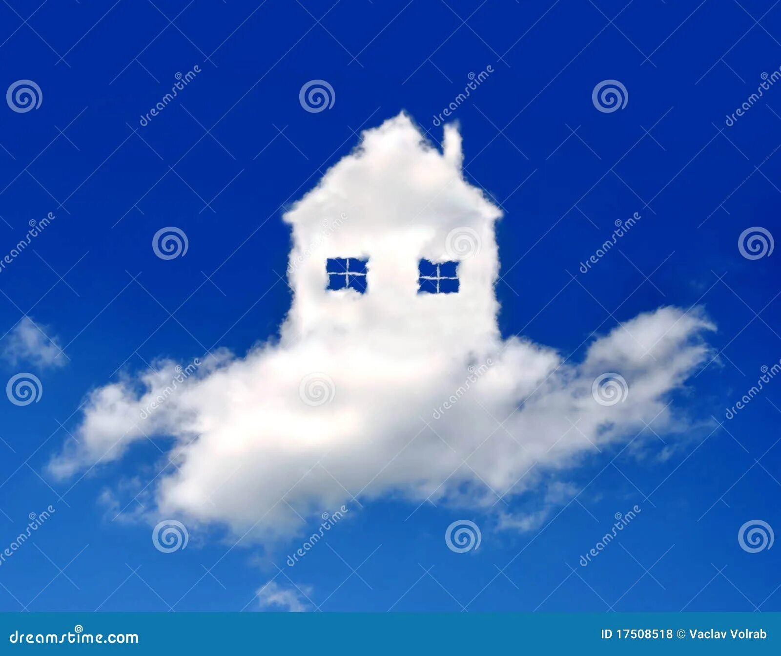 Белые облака и дом. Дом в облаках. Домик из облаков. Облака в виде дома. Облака в виде домика.