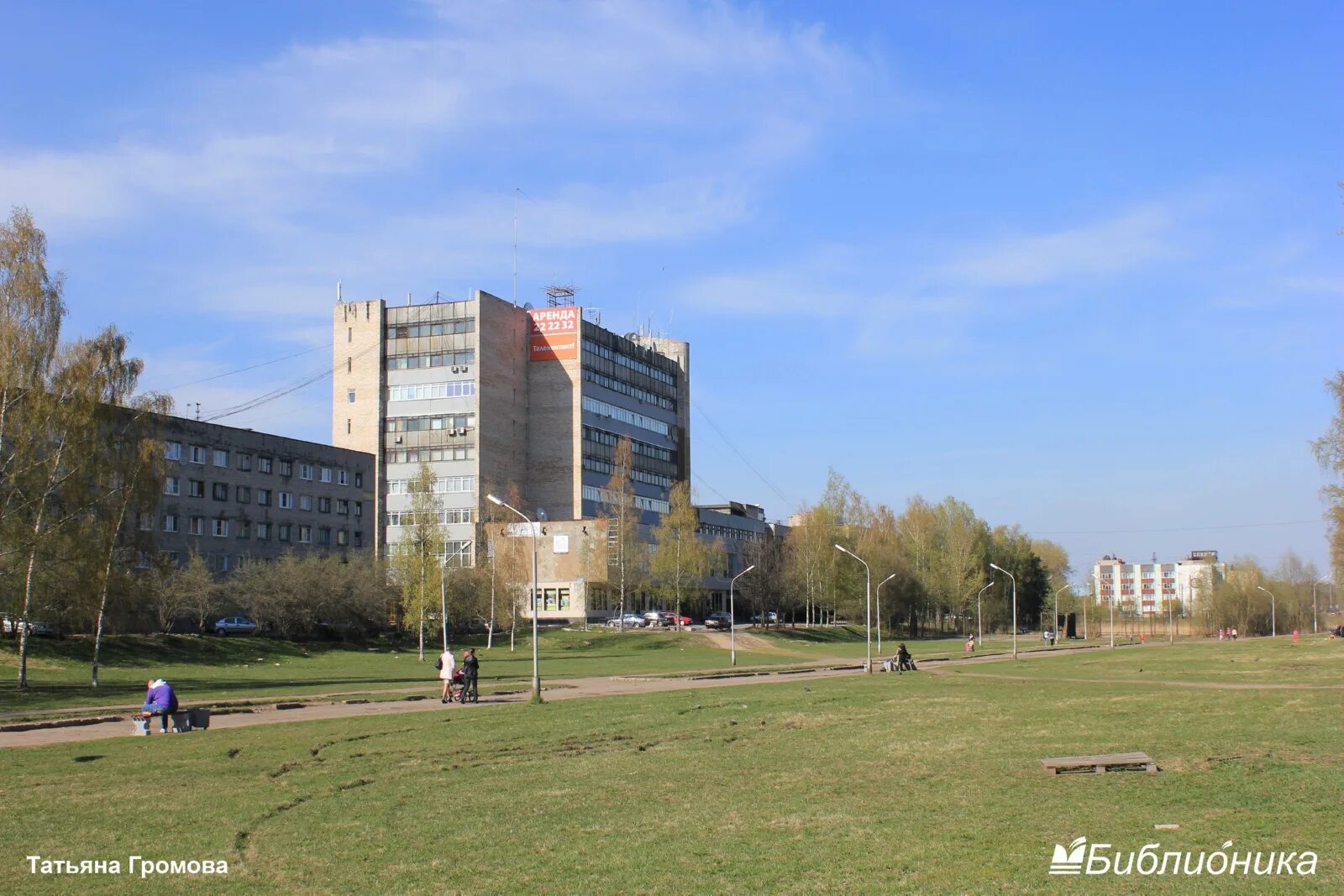 Кульман 5. Святоозерская 16. Сясьстрой центр города. Фасады дома быта. Набережная реки гзень великий новгород.