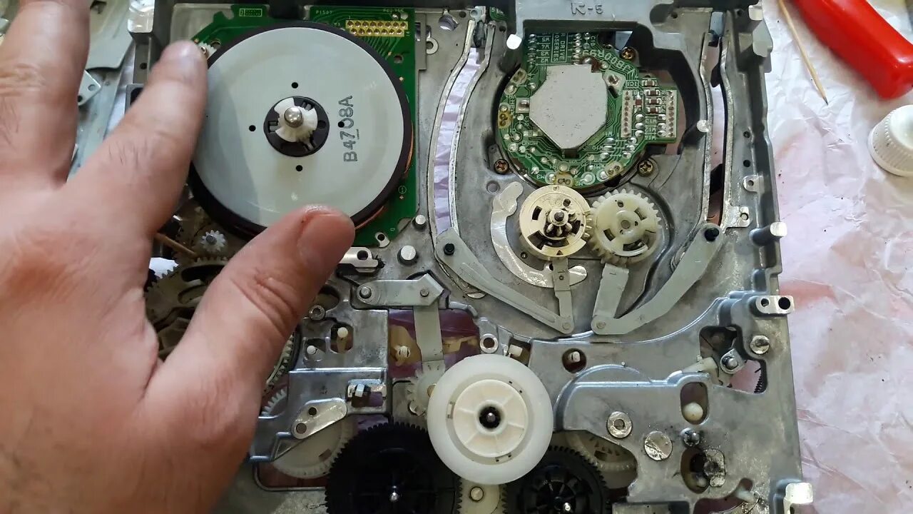 Настройка лпм. Лпм видеомагнитофона panasonic. лентопротяжный механизм видеомагнитофона panasonic. panasonic nv fj730 лентопротяжный механизм. лпм видеомагнитофона sony.