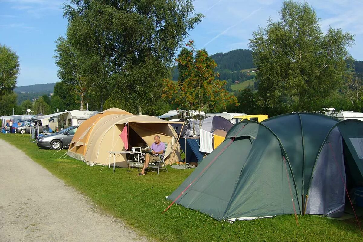 Дракенбург кемпинг. Палаточные лагеря в Германии. Палаточный городок. Германия палаточный городок.