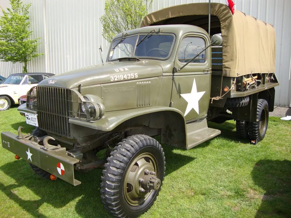 Машина военного времени. Chevrolet g7107 Studebaker us6. Chevrolet g506. Chevrolet g506 1942. Студебеккер грузовик 1941.