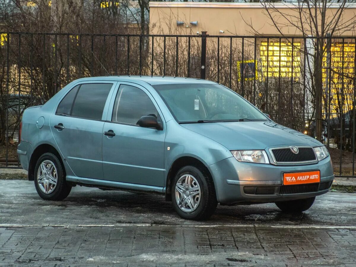 4 2002. Skoda fabia 2003 года. Skoda fabia 2003. машина шкода 2003 год. 4 2003.