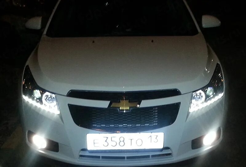 Devil eyes re hab. Фары Devil Eyes dаylinе. Ангельские глазки Шевроле Круз. Angel Eyes ver.2012 для Chevrolet Cruze. Шевроле Круз ангельские глазки и американки.