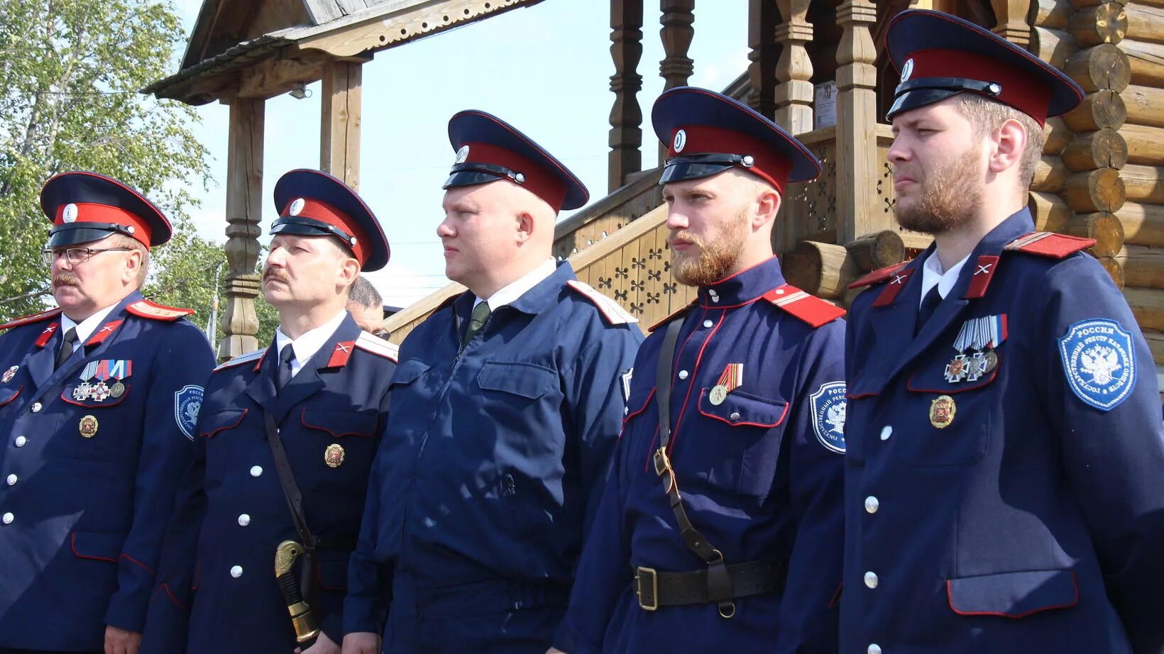 казачья форма зимняя цкв. парадная форма казаков цкв. войсковое казачье общество центральное казачье войско. форма одежды казаков цкв. современная форма казаков всевеликого войска донского.
