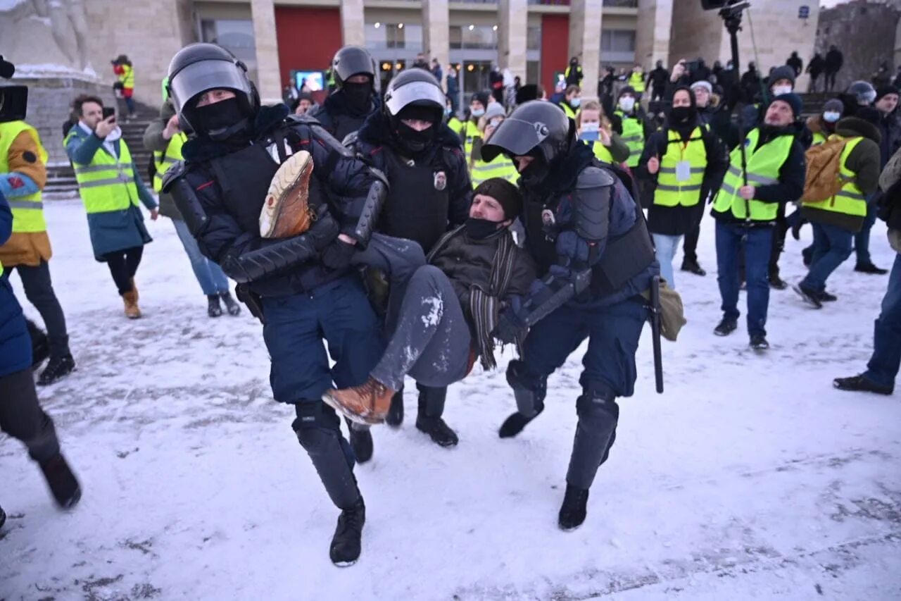 Массовые протесты в России. Несанкционированный митинг. Протесты в Москве. Пресса на митинге. 31 января 19 года