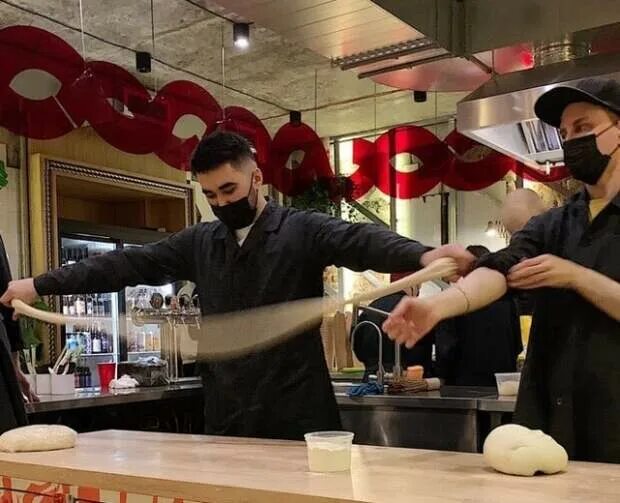 Ossu ресторан санкт-петербург. Оссу лапшичная москва. Ossu ресторан в москве. Ресторан ossu москва сретенский бульвар. Ресторан ossu москва сретенский бульвар.