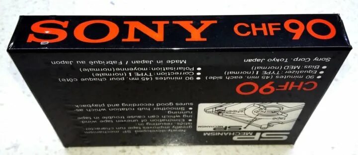90 78. Вкладыш аудиокассеты Sony CHF 60. Кассеты Sony chf90 красные.