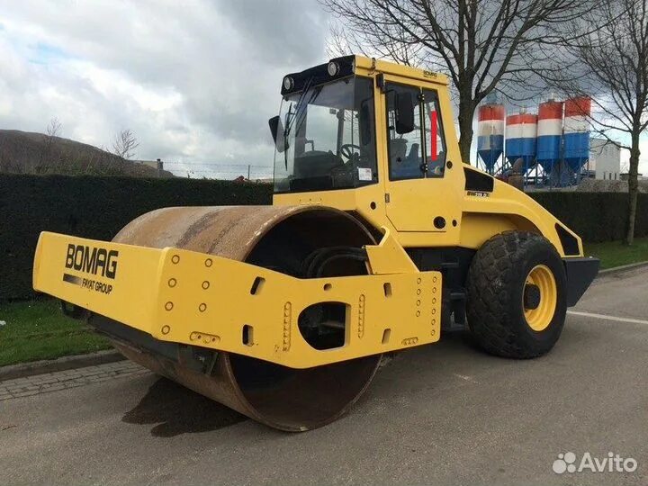 Bomag BW 219 D-4. Каток Бомаг 219. Каток Бомаг 120 ad. Каток Bomag DW 219. Машинист катка авито