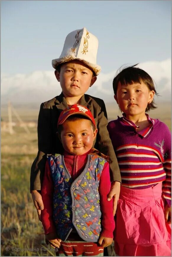 Сары Могол Киргизия. Алайская Долина Сары Таш. Алайские киргизы. Памирские киргизы.