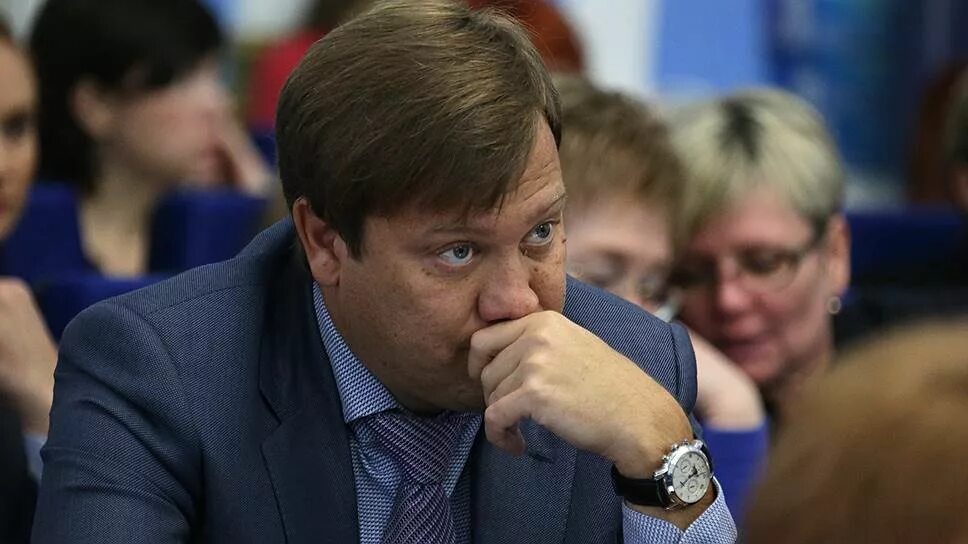 Депутат плотников владимир николаевич. Депутат города пермь. Пермь депутаты городской думы. Депутаты перми фото. Санакоев городская дума пермь.