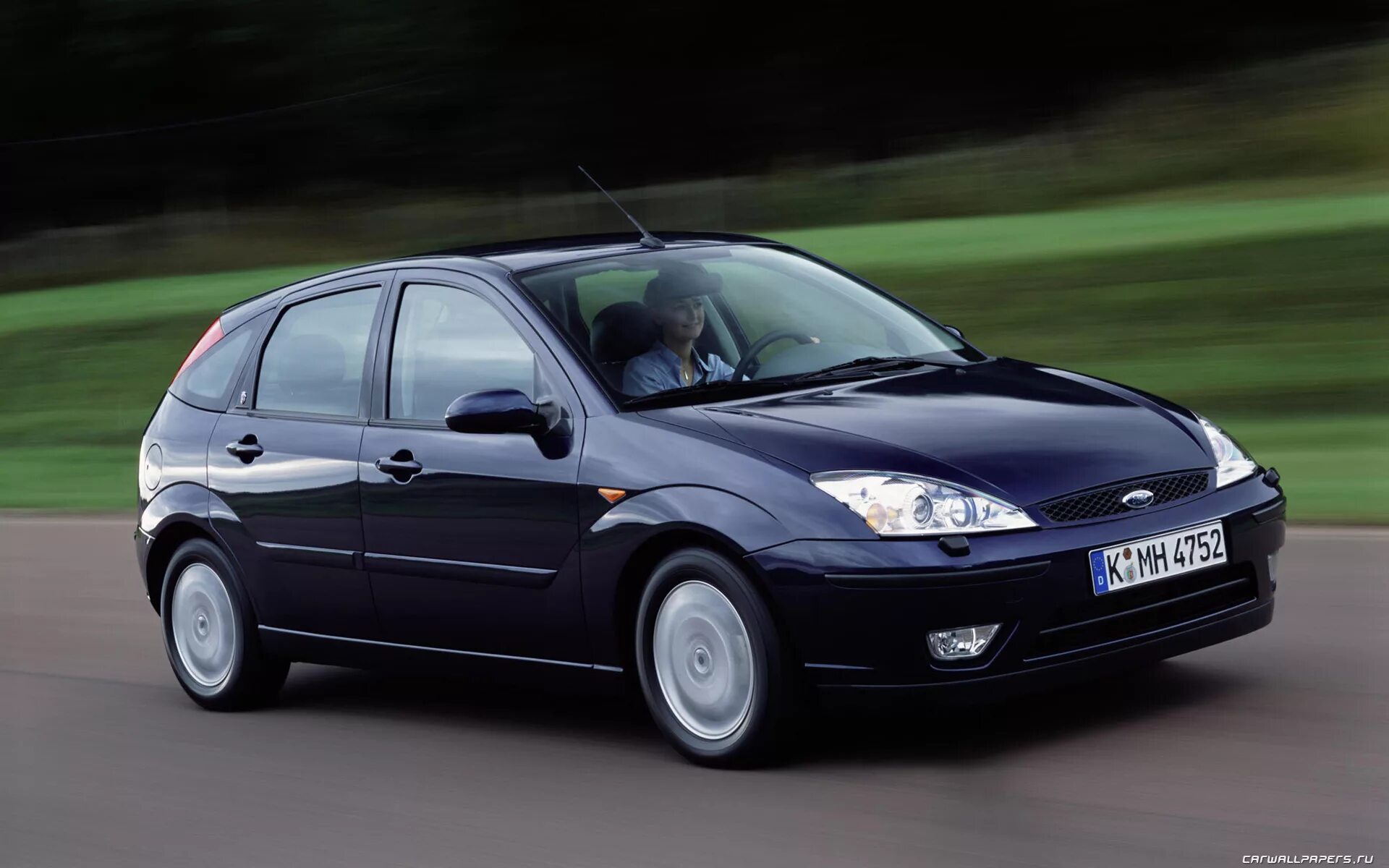 Первый хэтчбек. Форд фокус 1 поколения. Ford Focus 2001. Ford Focus 1 Рестайлинг. Ford Focus 1 2001.