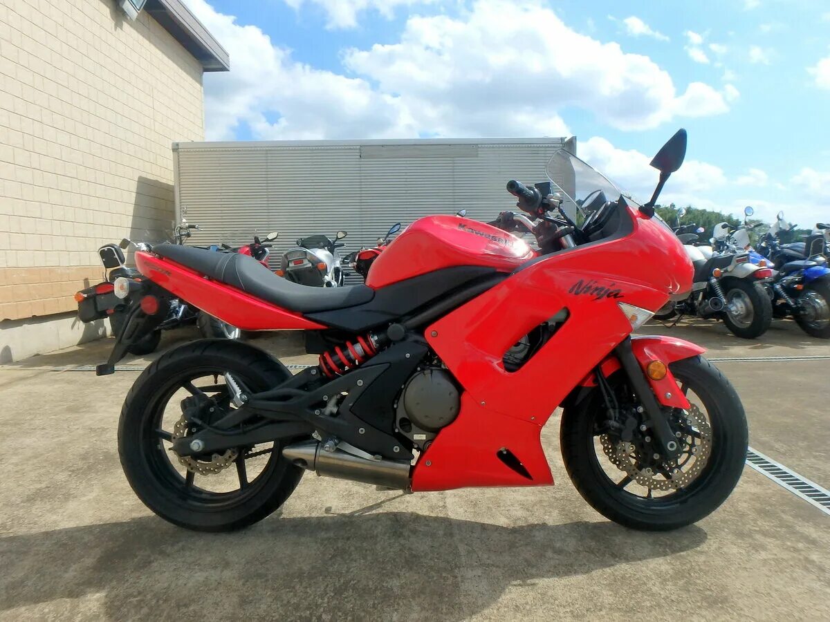 Мотоцикл кавасаки ниндзя красный. Кавасаки zx6r красный. Kawasaki ninja 250. Zx9r красный. Kawasaki ninja 600 красный.