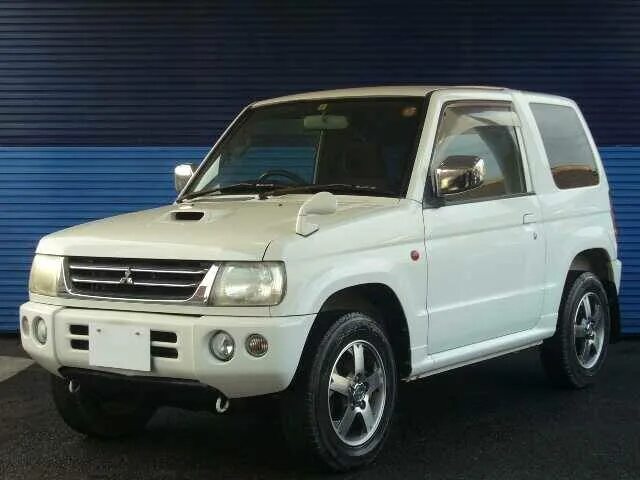 Митсубиси паджеро мини 2005. Мицубиси pajero mini 2005. Паджеро мини левый руль. Mitsubishi pajero mini 2004. Mitsubishi pajero mini h53.