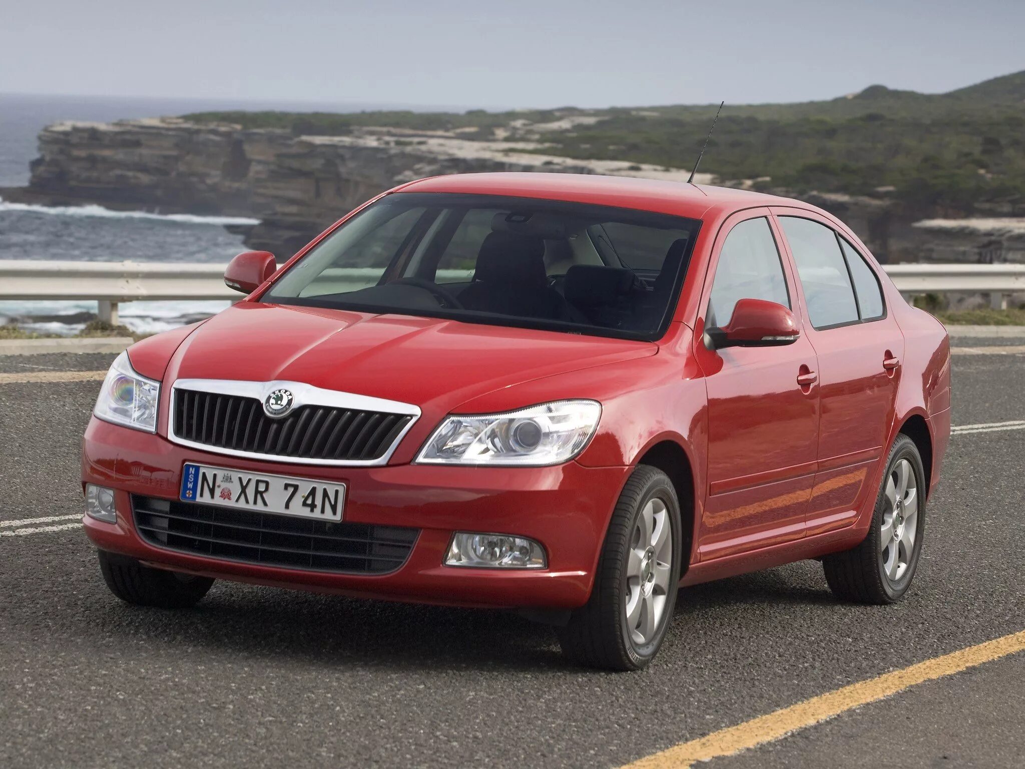 Шкода машина страна. Skoda Octavia 2010. Машина Шкода 2009.