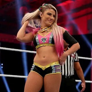 Alexa bliss thick