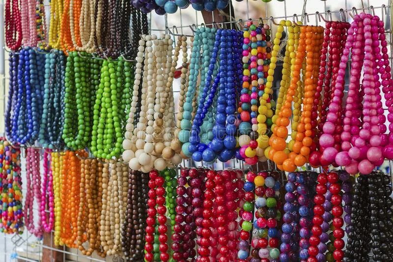 Набор бисера златка 12шт. Садовод бусины. Набор чешского бисера. Гостиница севастополь индийский рынок. Бусы садовод.