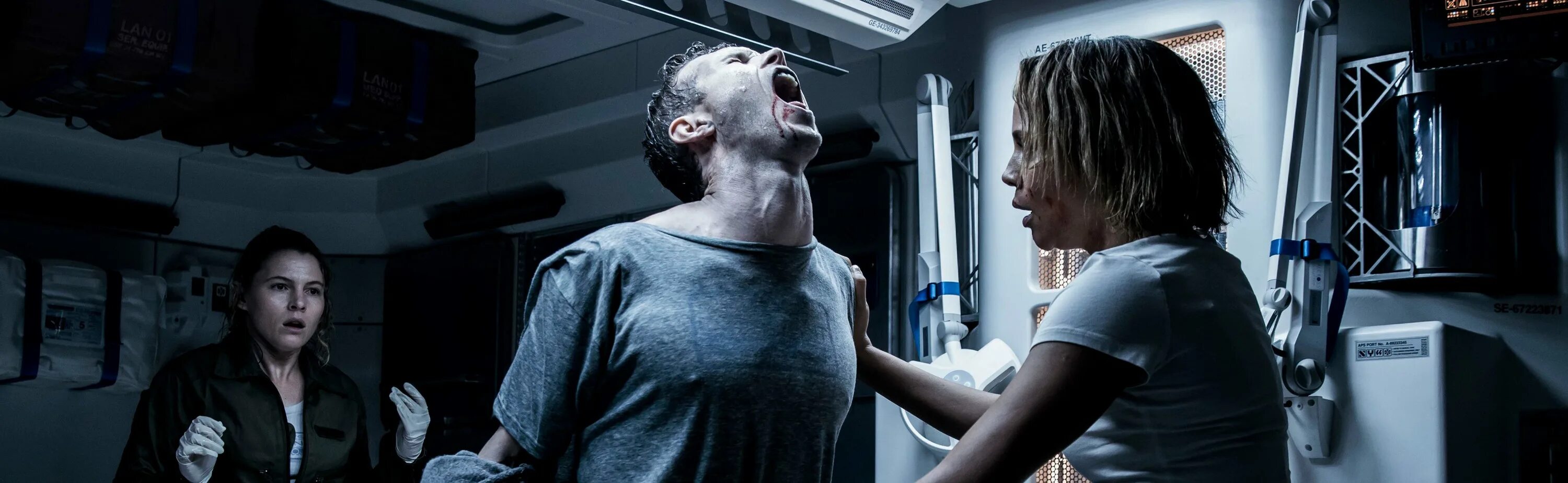 Чужой 5 пробуждение. Чужой пробуждение 2019 фильм. Сигурни уивер нил бломкамп чужие. Чужой нила бломкампа фильм. Нил бломкамп чужой 5.