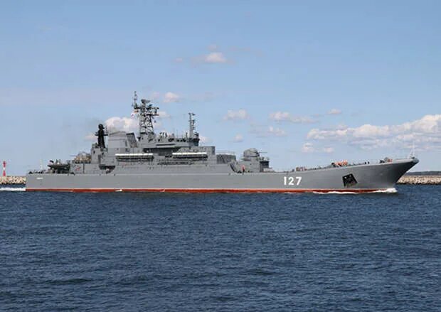 Большой корабль минск