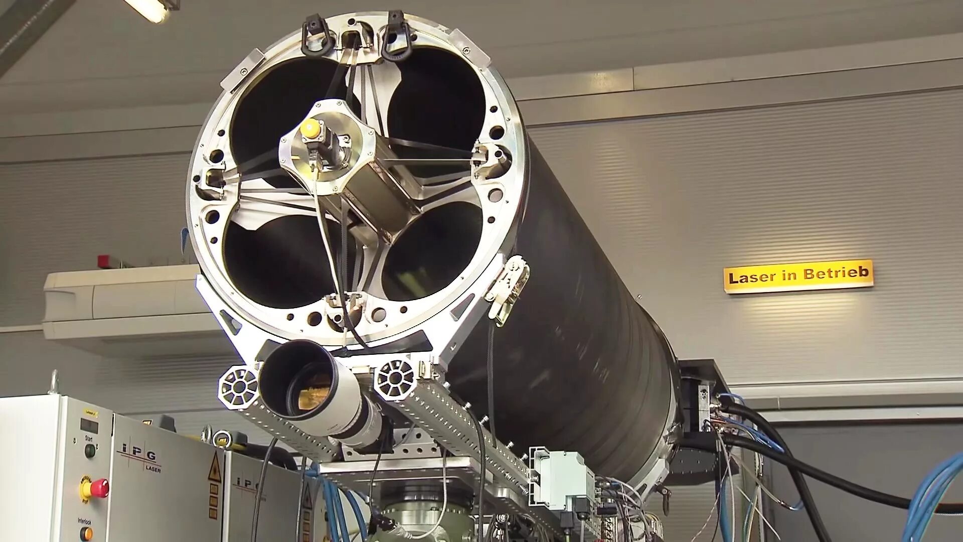 Тест для лазера. Лазерный тестер дымовых датчиков дип-тестер". Испытания оптических приборов. Материал для камеры акустических испытаний. Laser tests.