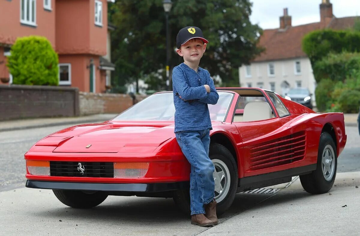Ferrari Testarossa. Ferrari Testarossa детская. Ferrari Testarossa Replica. Настоящие машины для детей.