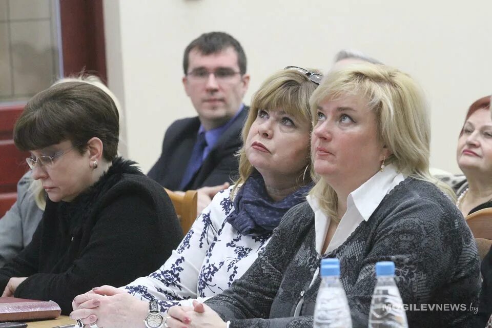 Комитет по делам детей и молодежи рт. Администрация ленинского района могилев григорович светлана. Исполком контакты. Мусаев эрвин кязимович. Портрет кугубаев татьяны викторовны.