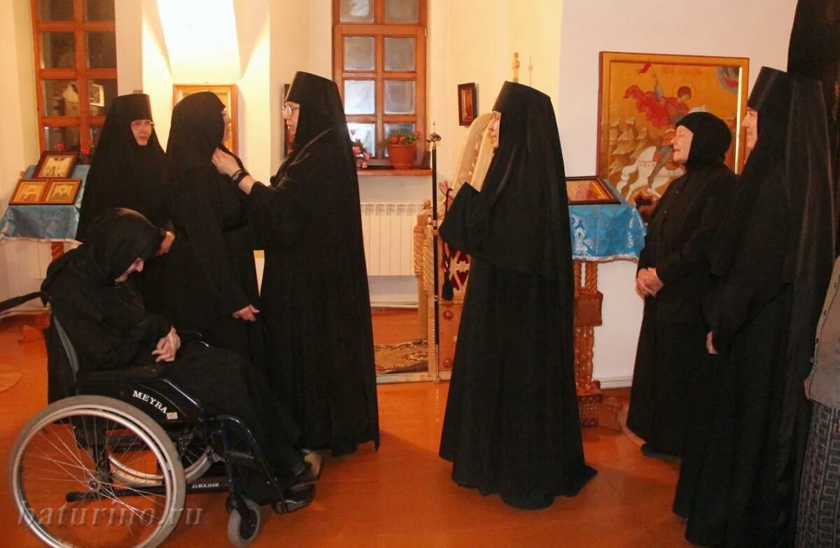 Трудницы покровский монастырь. Послушницы женского монастыря. В какой монастырь можно поехать трудником женщине. Пекарня валаамского монастыря. Трудник в монастыре в пензе.