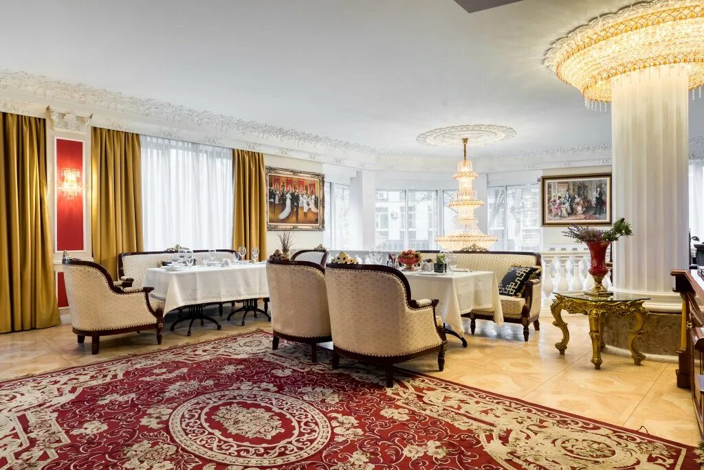 Румс бутик отель москва. The rooms boutique hotel николоямская ул. Гостиница room boutique hotel. Голден румс отель. Румс москва.