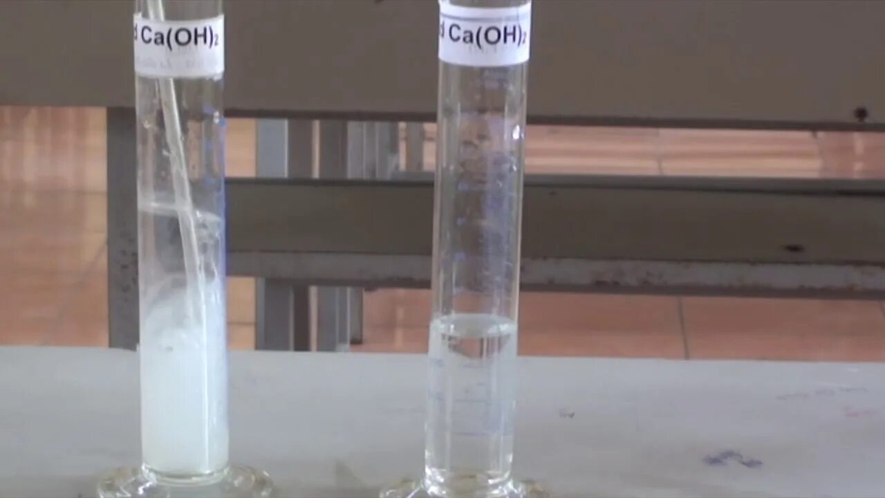 CA Oh 2 раствор co2. Fecl3 CA Oh 2 цвет осадка. CA Oh 2 цвет осадка. Известь гашеная CA(Oh)2.