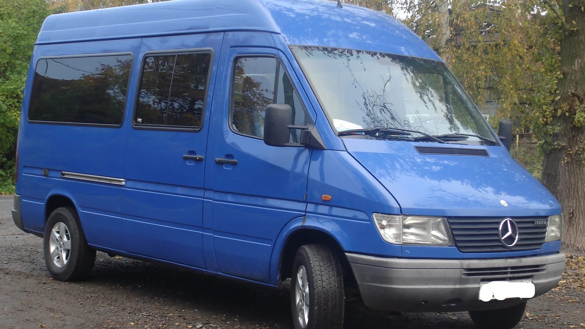 Мерседес спринтер 1997. Mercedes-Benz Sprinter 1995. Мерседес Спринтер 1995. Мерседес Спринтер на 9. Mercedes Sprinter 1995 Passenger.