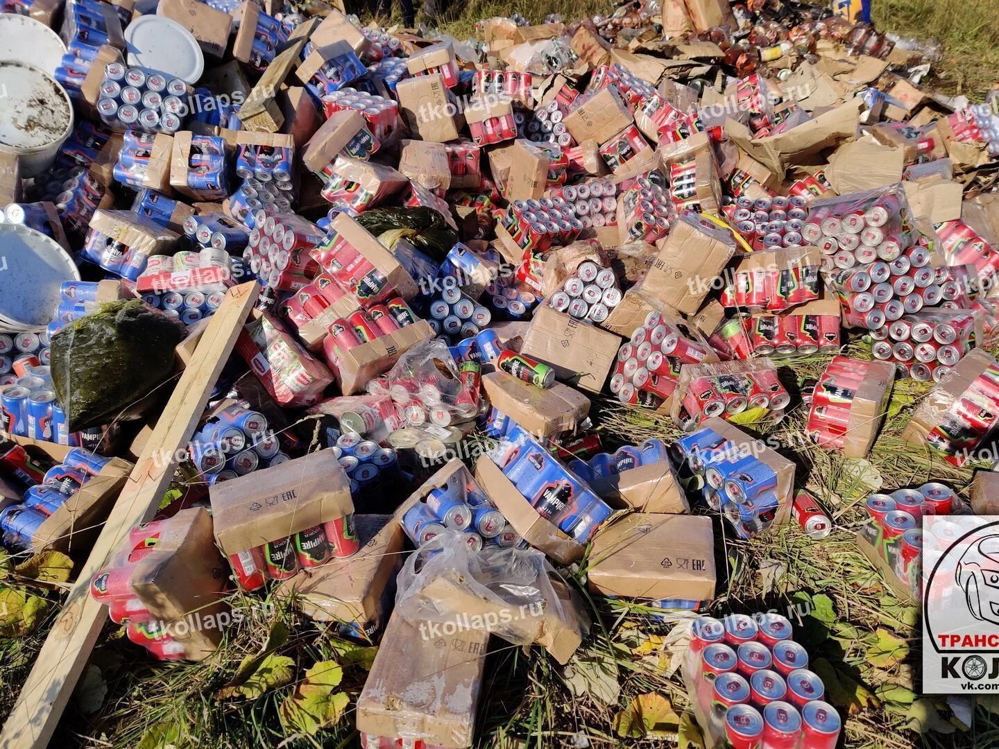 Просроченные лекарства. Куда можно использовать просроченные. Как вернуть просроченный товар в магазин. Магазин просроченных продуктов. Таблетки с истекшим сроком годности.