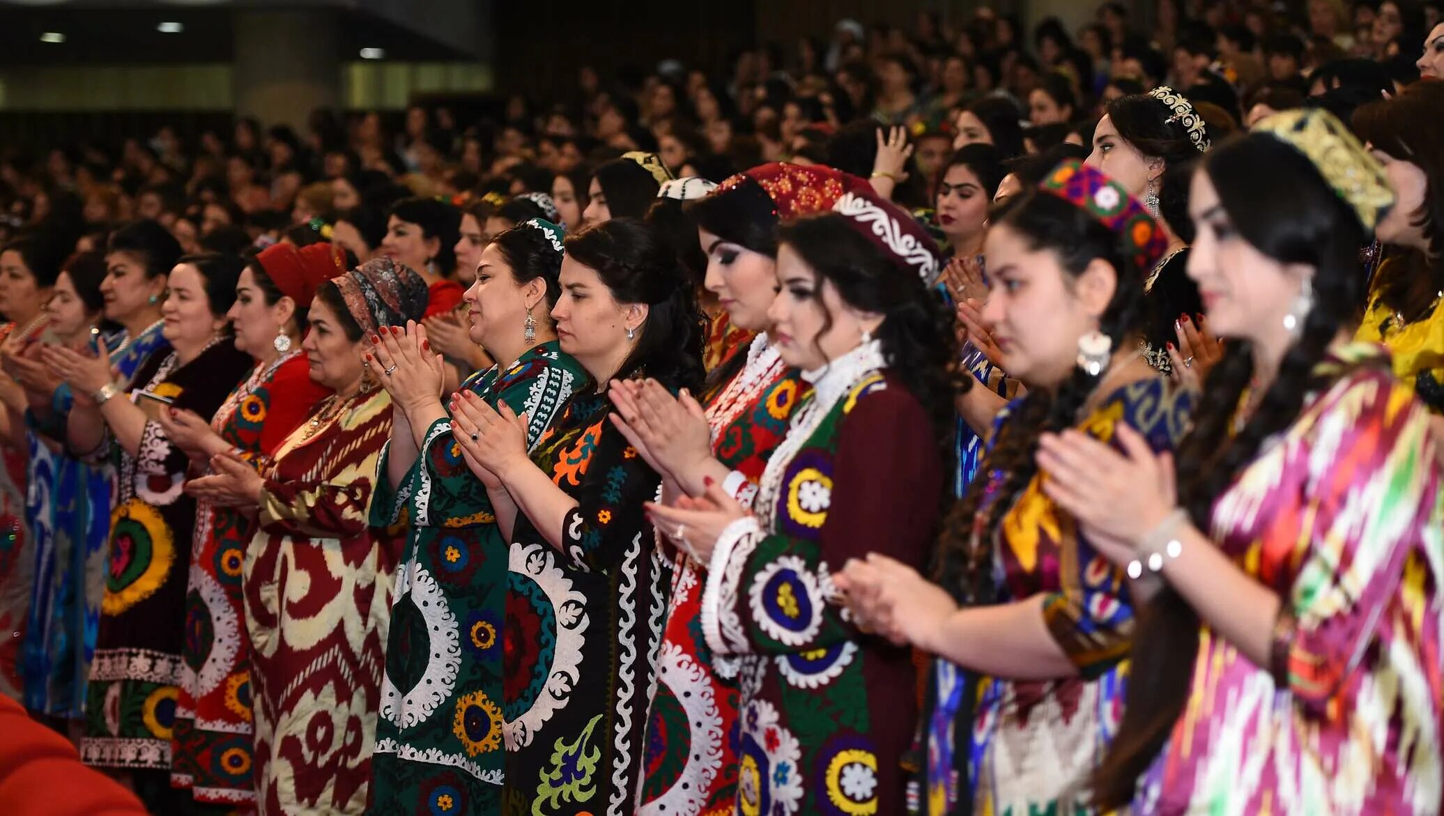 национальный курс таджикистана